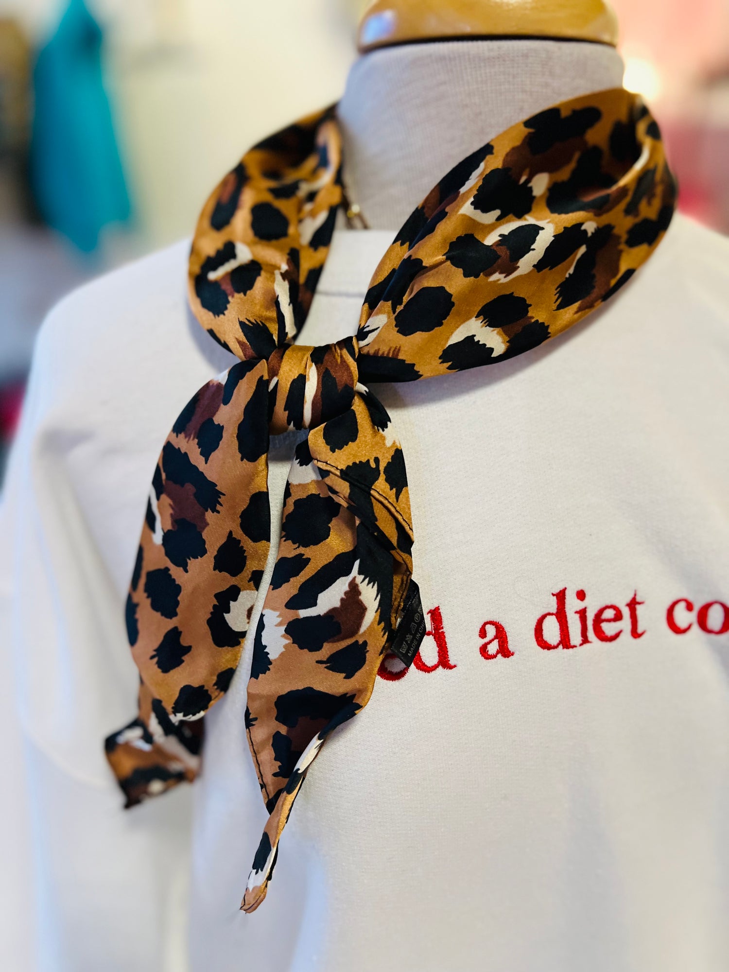 Round Here Scarf | Leopard