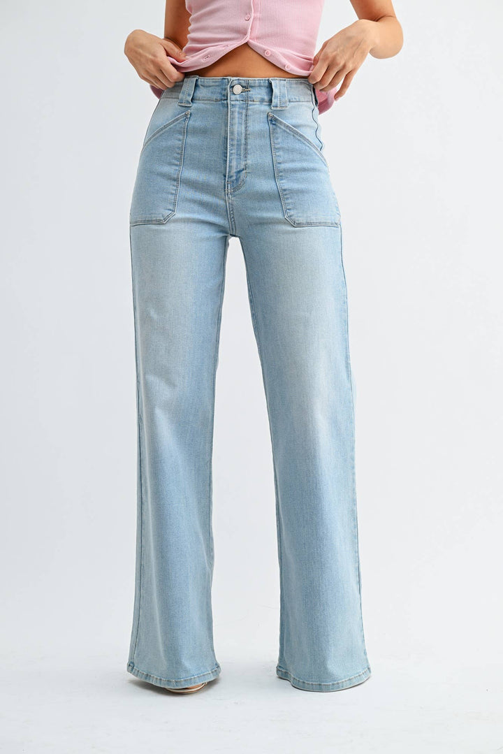 Patch Pocket Wide Leg Flare | Light Wash