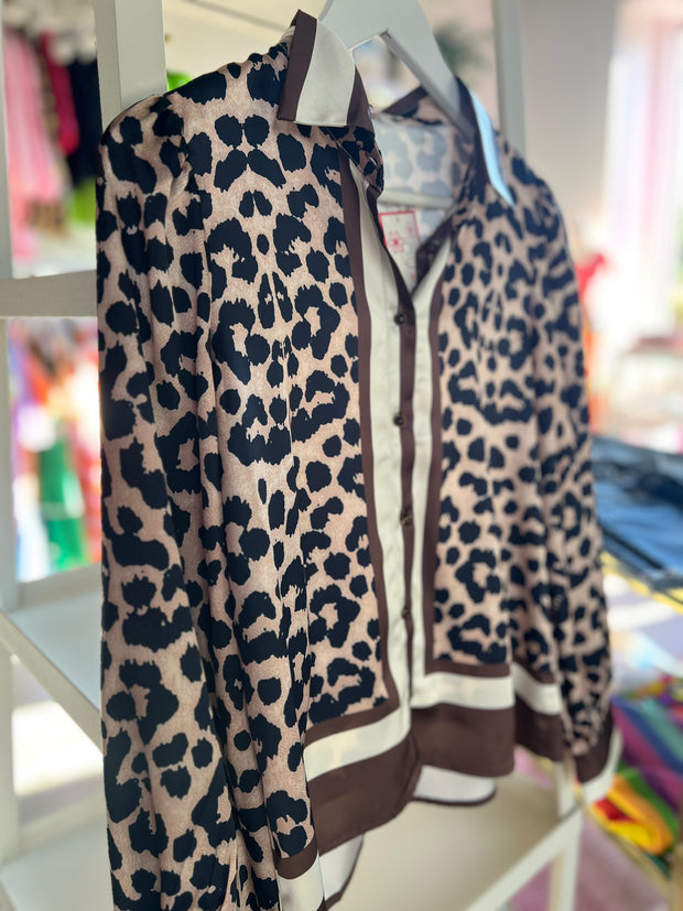 Manhattan Leopard Button Up Top