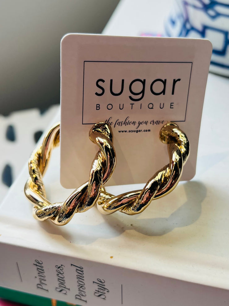 Twist Shiny Gold Hoop