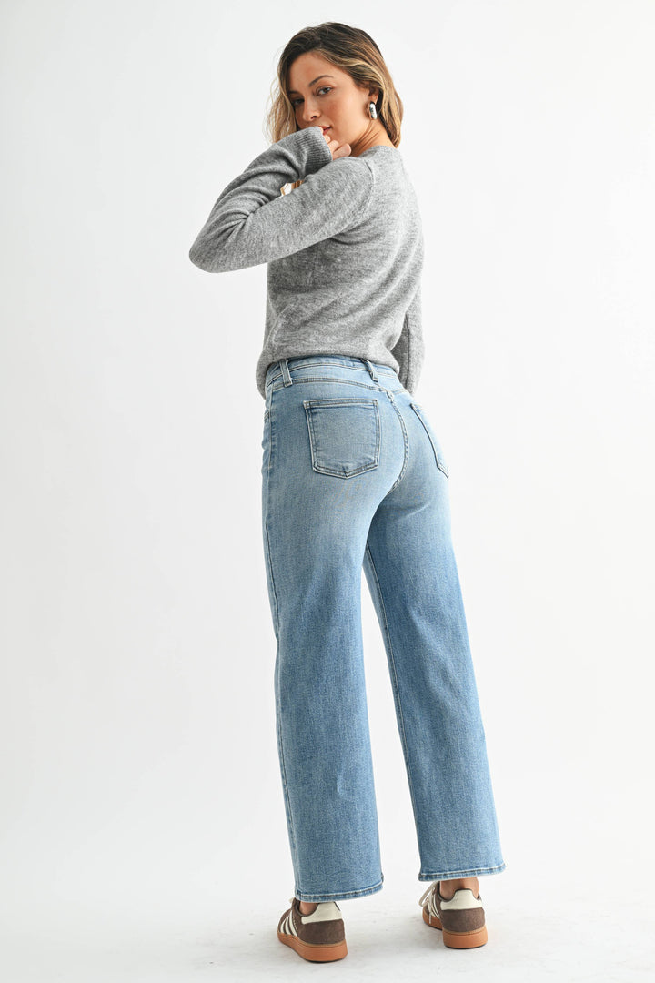 Classic Cropped Wide Leg Jeans | Medium Wash