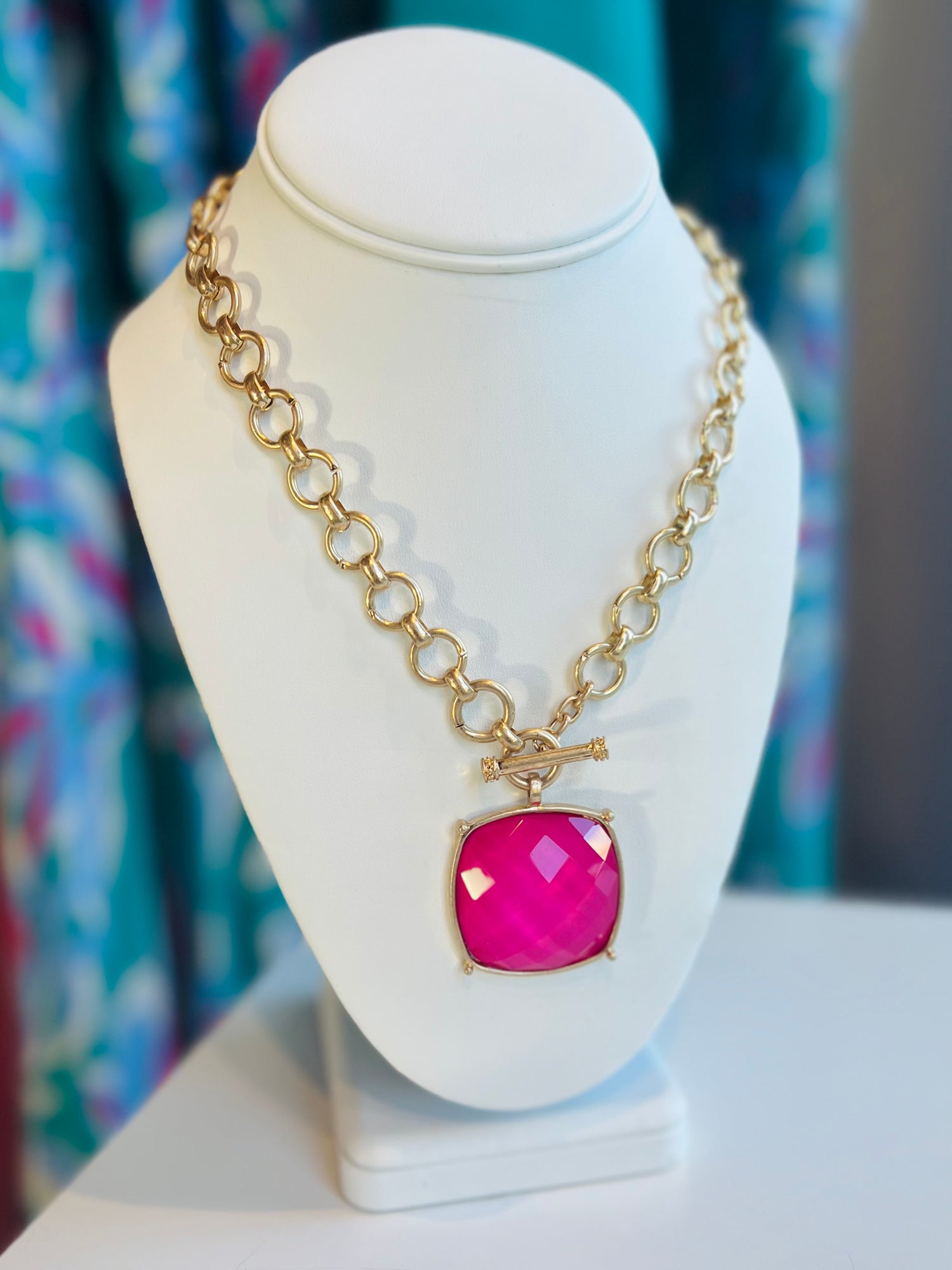Regal Stone Necklace | Pink