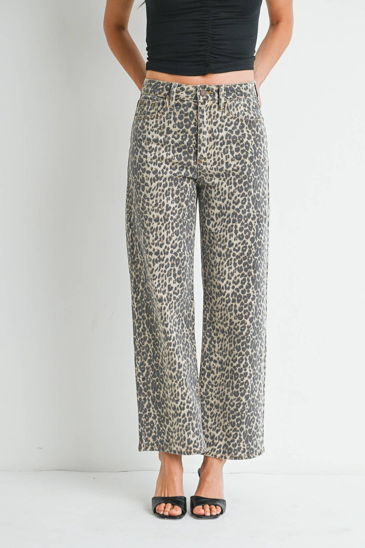 Vintage High Rise Straight Denim | Leopard