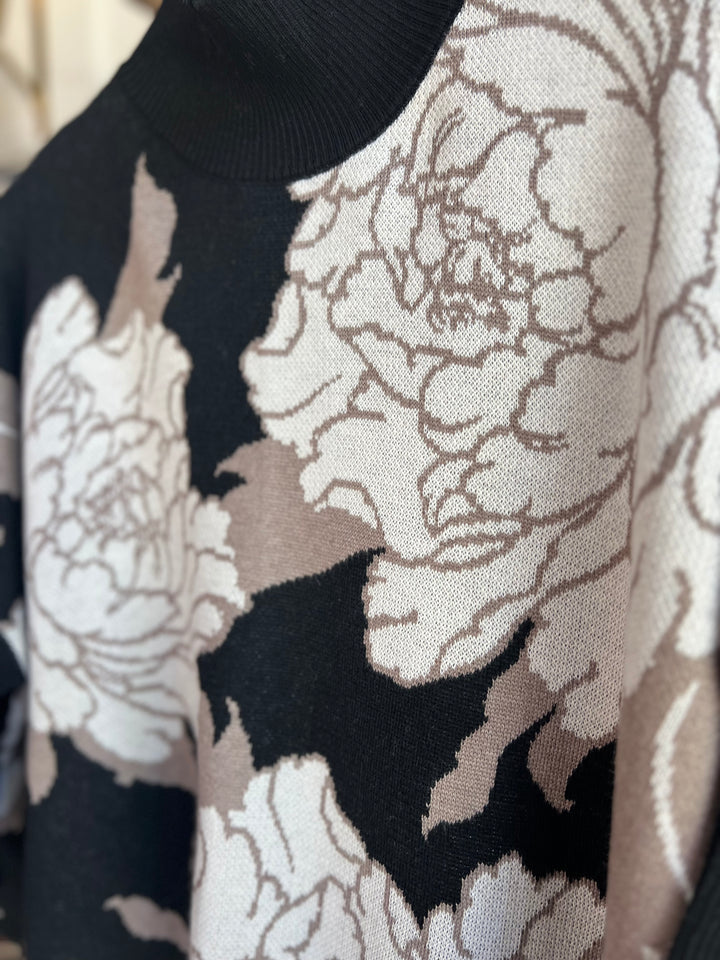 Peony Aja Sweater | Forbidden Black