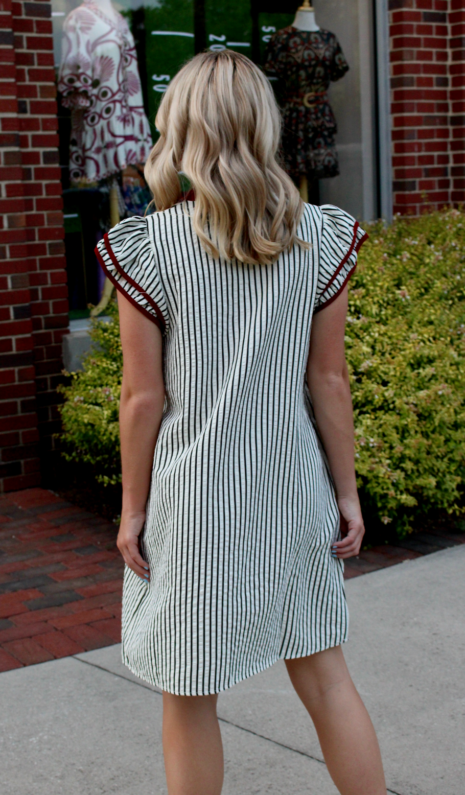 Under the Lights Dress | Garnet &amp; Black