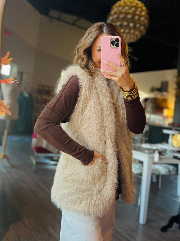 Essential Cashmere Blend Sweater | Chocolate