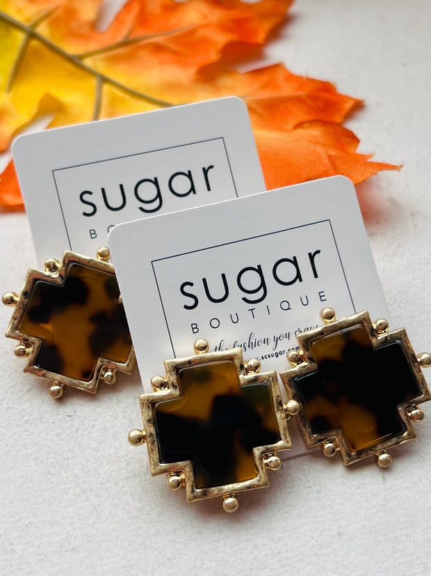 Abstract Tortoise Stud