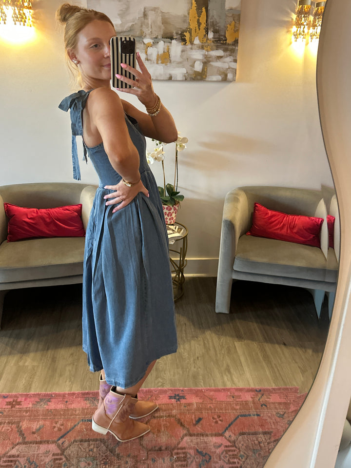 Yellowstone Tie Shoulder Denim Maxi - M
