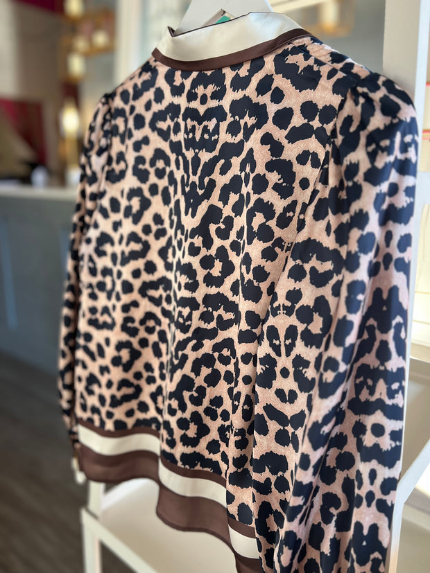 Manhattan Leopard Button Up Top