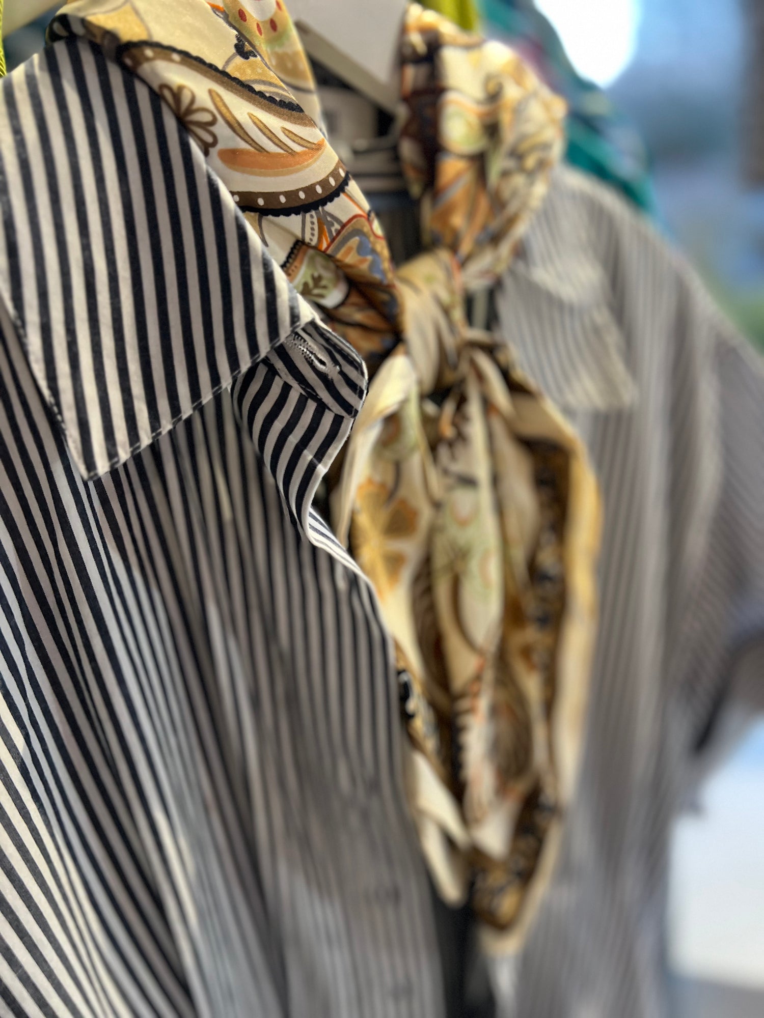 Round Here Scarf | Ivory Paisley