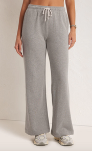 Feel the Moment Sweatpant | Heather Grey