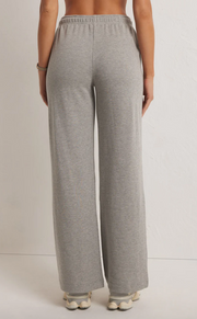 Feel the Moment Sweatpant | Heather Grey