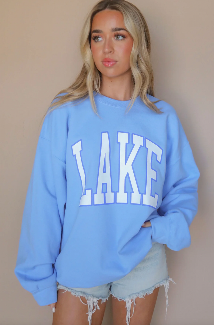 LAKE Oversized Sweatshirt - MEDIUM