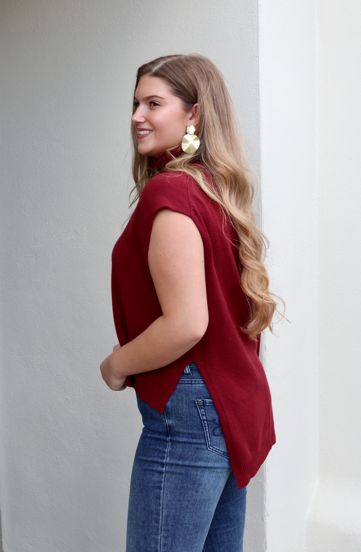 Hamptons Hi Lo Sweater | Garnet