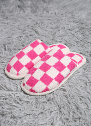 DOORBUSTER :: Pink Check Slippers