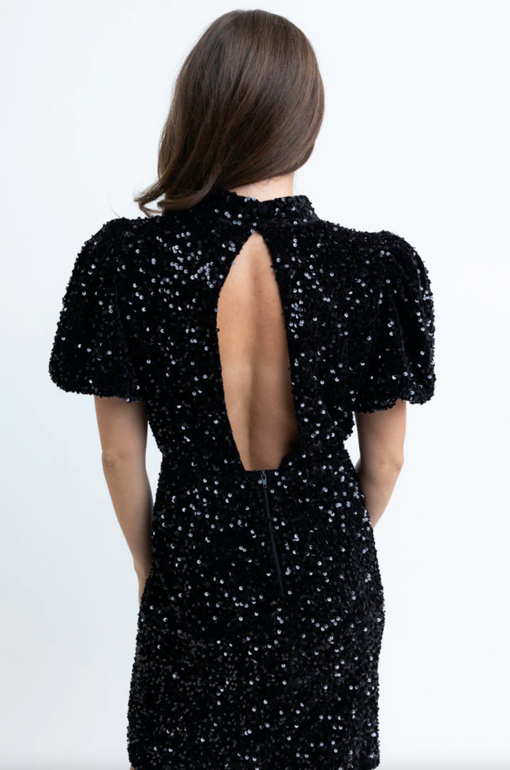 Kiss Me at Midnight Sequin  Dress | Black