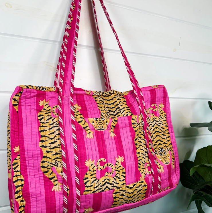 Quilted Weekender Duffle Bag | Pink Large Tiger Print