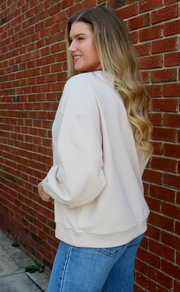 Beige Queen Card Logo Sweatshirt