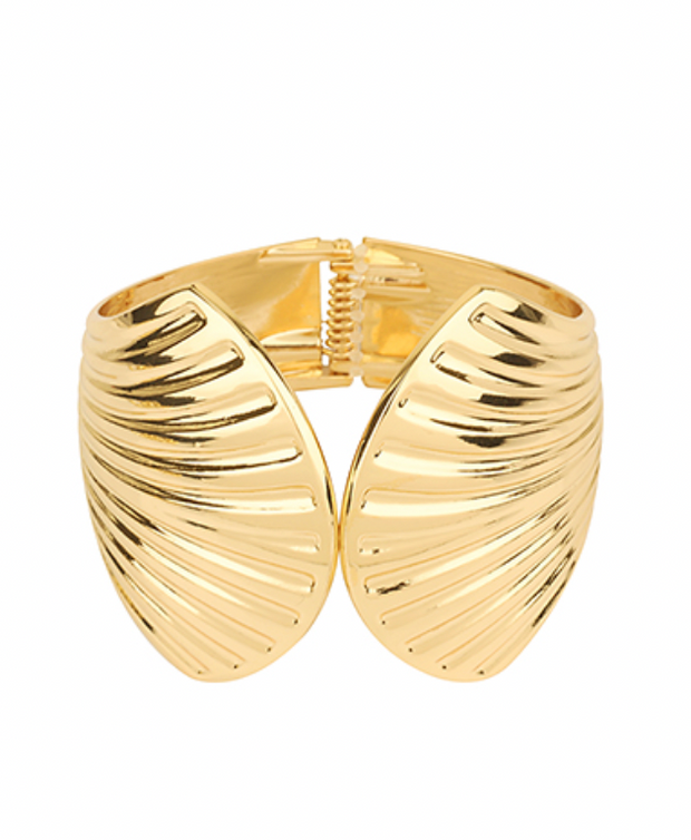 Shell Yeah Cuff