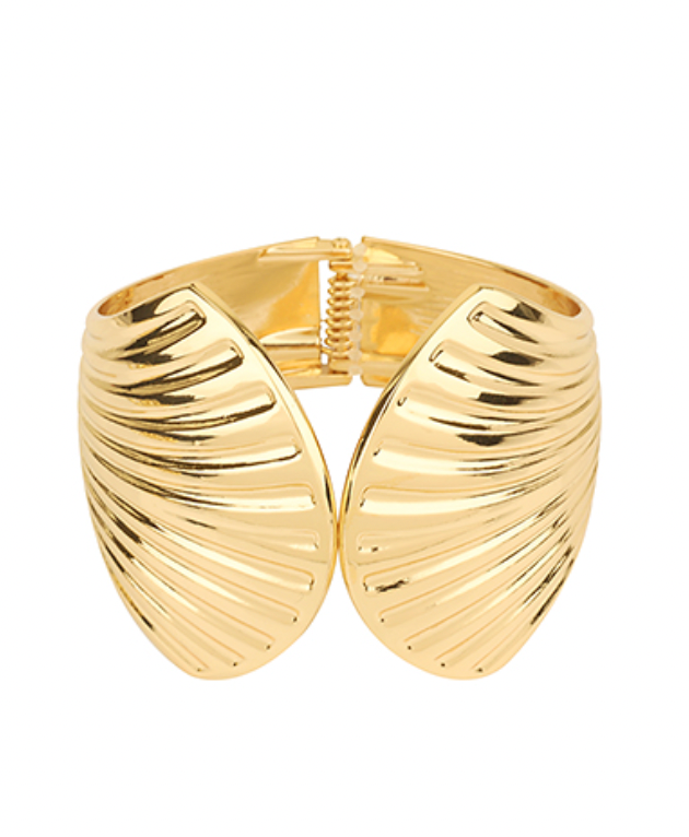 Shell Yeah Cuff