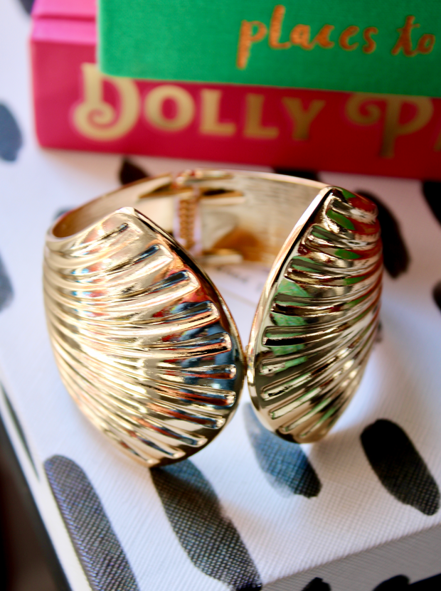 Shell Yeah Cuff