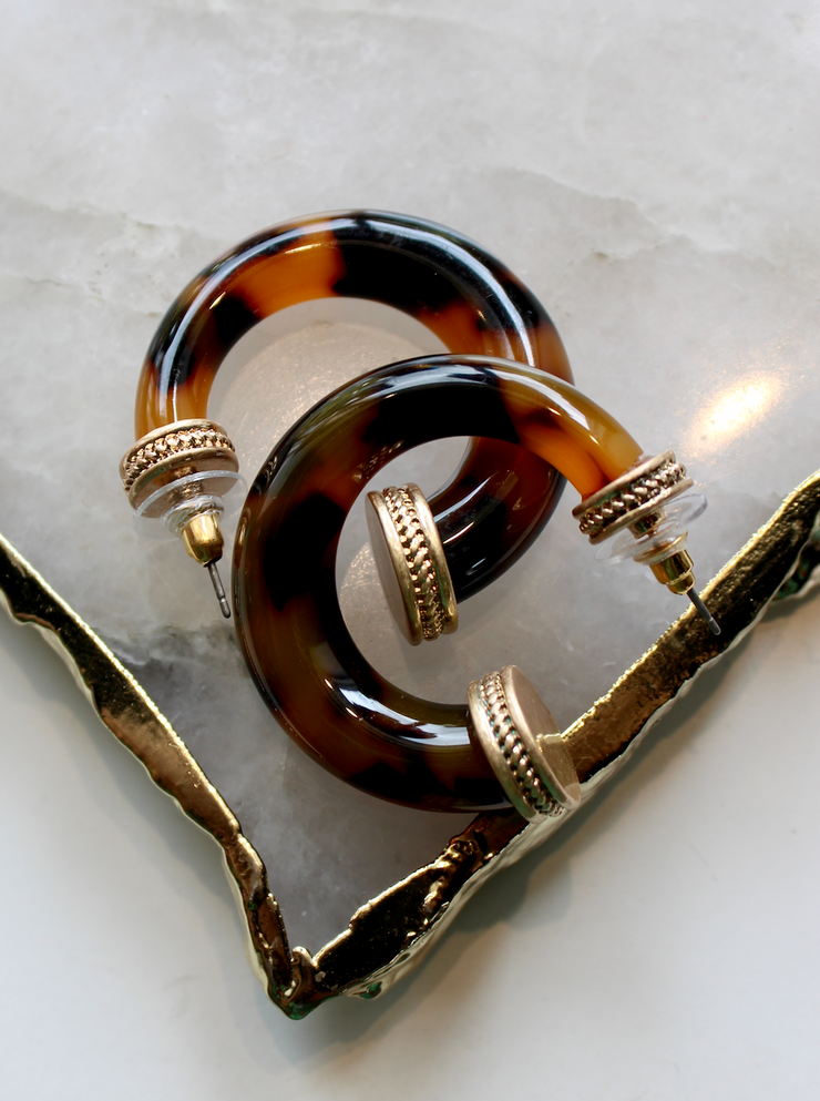Tortoise Gold Trim Hoop