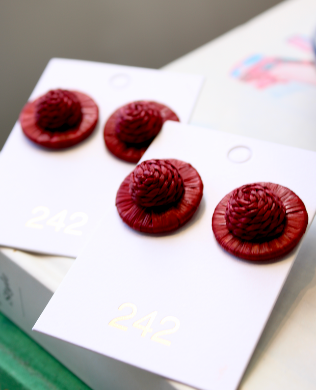 Zadie Stud | Garnet