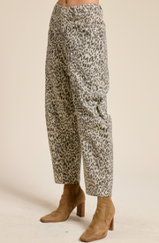 Leopard Print Low Rise Barrel Jean