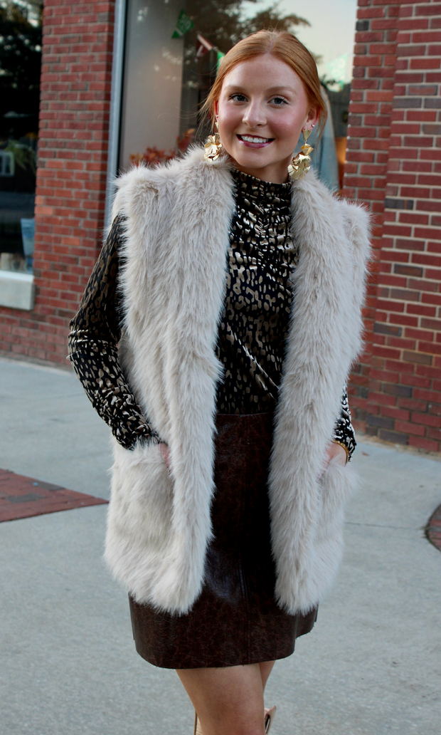 Moby Gathered Leopard Mock Neck Top