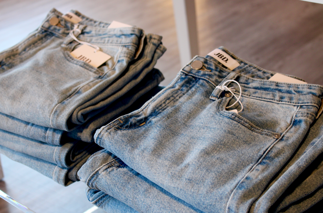 High Rise Full Length Straight | Light Denim