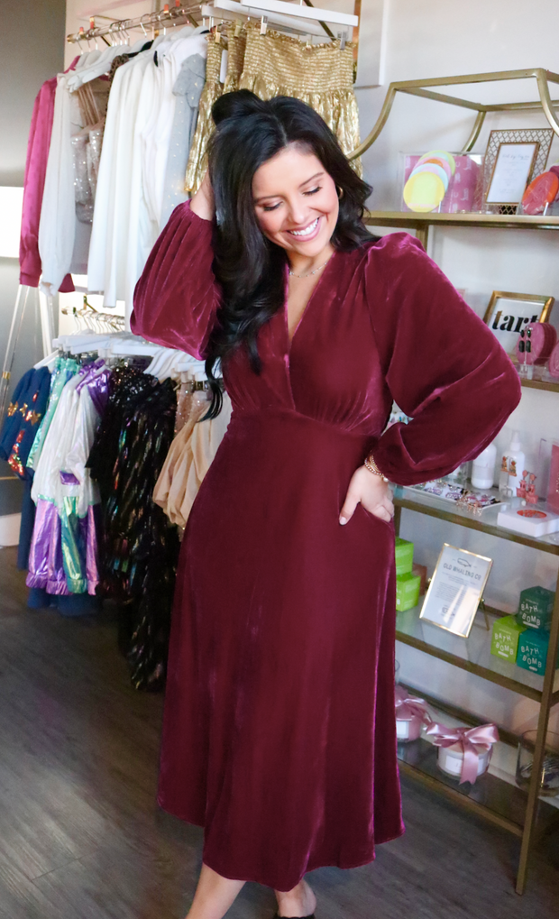 Just a Dream Velvet Maxi - XS, M